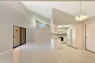 Photo #2: 6078510 Listing