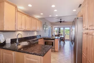 Photo #4: 6078607 Listing