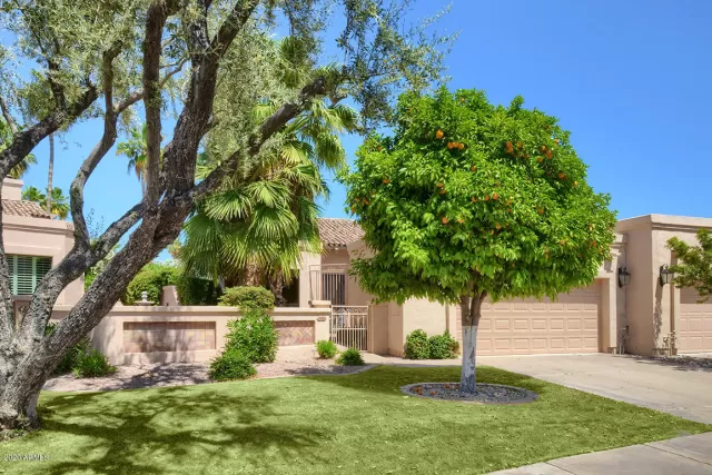 MLS: 6078625 Condo For Sale