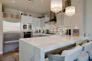 Photo #3: 6078631 Listing 