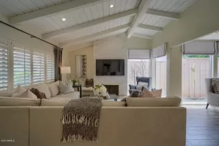 Photo #3: 6078928 Listing