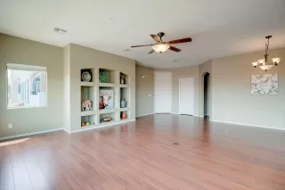 Photo #3: 6079048 Listing