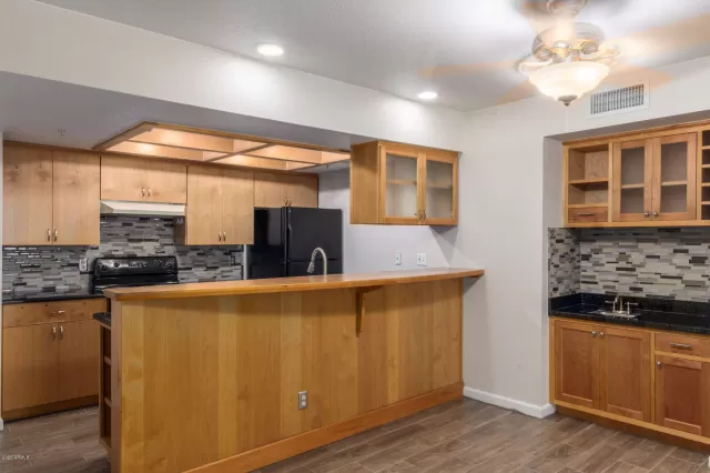 MLS: 6079178 Condo For Sale