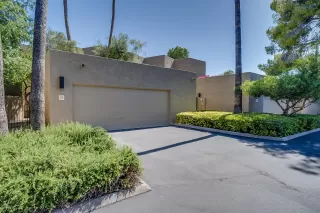 Photo #1: 6079222 Listing