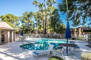 Photo #1: 6079638 Listing 