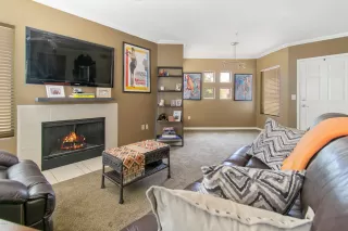 Photo #5: 6079849 Listing