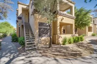 Photo #2: 6079975 Listing