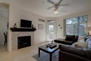 Photo #5: 6079975 Listing