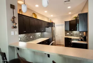 Photo #2: 6080079 Listing 