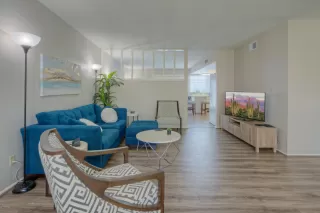 Photo #2: 6080194 Listing 