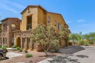 Photo #2: 6080463 Listing 