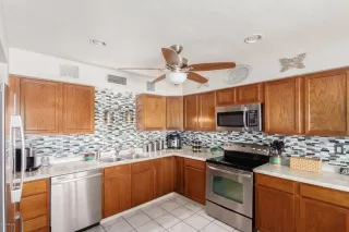 Photo #5: 6080754 Listing 