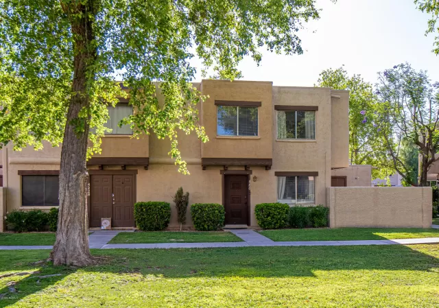 MLS: 6080832 Condo For Sale