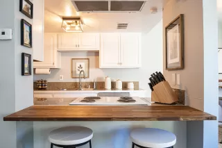 Photo #2: 6080832 Listing 