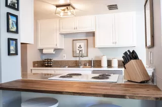 Photo #5: 6080832 Listing 