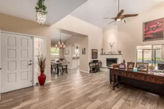 Photo #4: 6080847 Listing