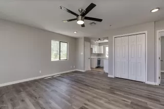 Photo #4: 6080933 Listing