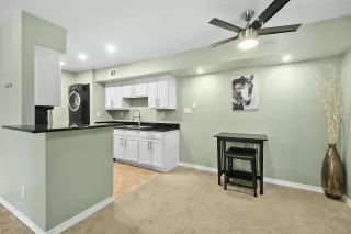 Photo #4: 6081063 Listing