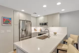 Photo #1: 6081081 Listing 