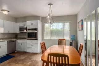 Photo #2: 6081174 Listing