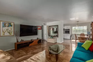 Photo #5: 6081174 Listing