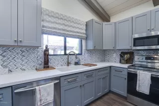 Photo #3: 6081435 Listing 