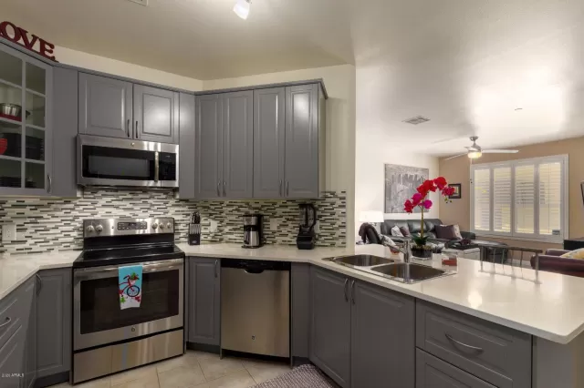 MLS: 6081437 Condo For Sale