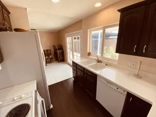 Photo #2: 6081619 Listing 