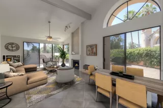 Photo #2: 6081706 Listing