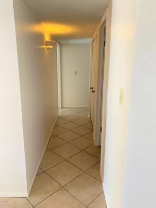 Photo #6: 6081815 Listing