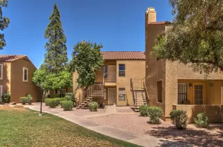 Photo #3: 6081944 Listing 