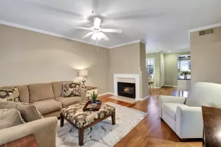Photo #6: 6082257 Listing 