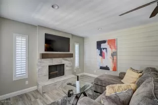 Photo #6: 6082388 Listing