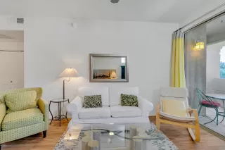 Photo #6: 6082532 Listing 