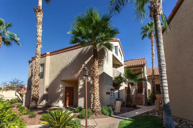 MLS: 6082570 Condo For Sale