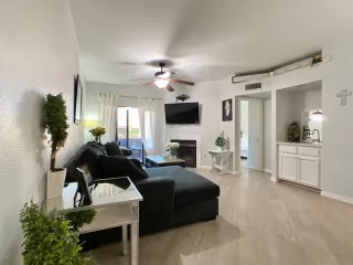 Photo #4: 6082570 Listing