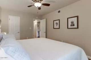 Photo #5: 6082756 Listing