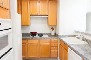 Photo #3: 6082856 Listing