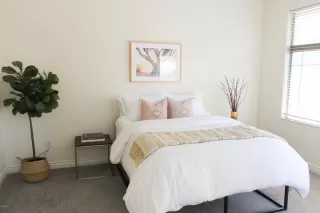 Photo #4: 6082856 Listing