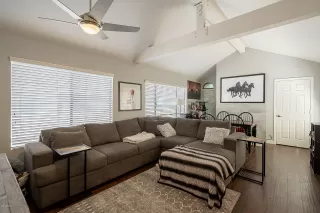 Photo #1: 6083024 Listing 