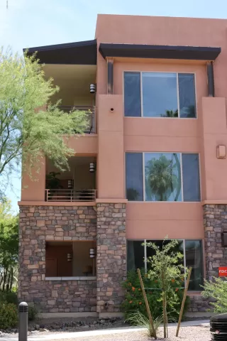 Photo #4: 6083419 Listing