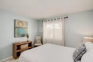 Photo #6: 6083539 Listing