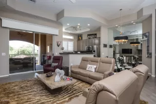 Photo #4: 6083557 Listing