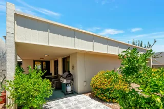 Photo #2: 6083777 Listing