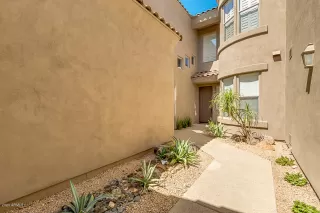 Photo #5: 6083838 Listing