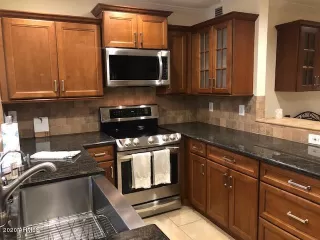 Photo #2: 6084049 Listing