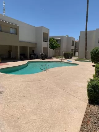 Photo #2: 6084346 Listing