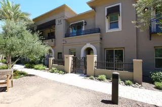 Photo #3: 6084369 Listing