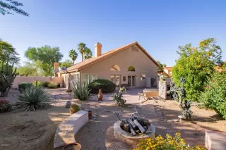 Photo #5: 6084388 Listing