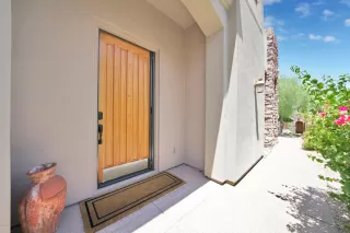 Photo #5: 6084510 Listing